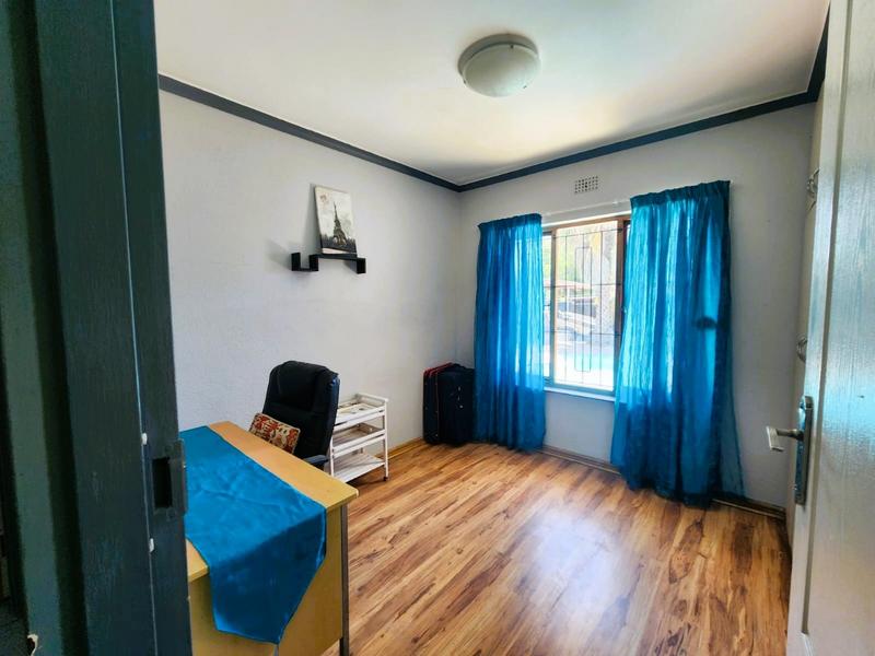 3 Bedroom Property for Sale in Mabille Park Western Cape